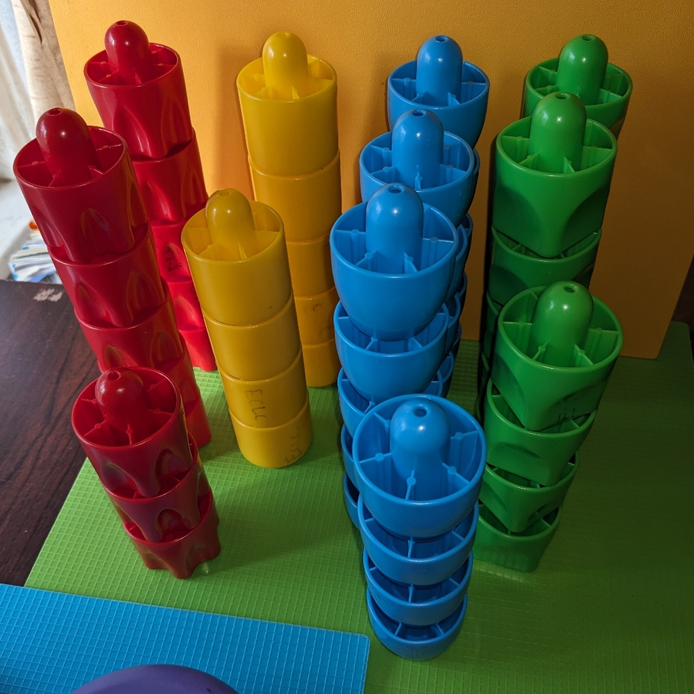 Box#7 GeoKid Daisy Maxi Stacking & Sorting Set - Picture 3 of 8